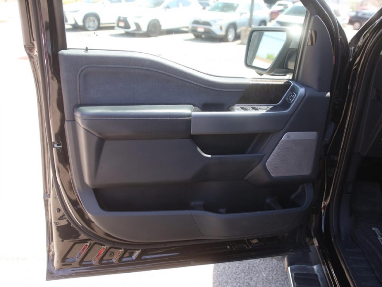 2021 Ford F-150 Lariat Photo1