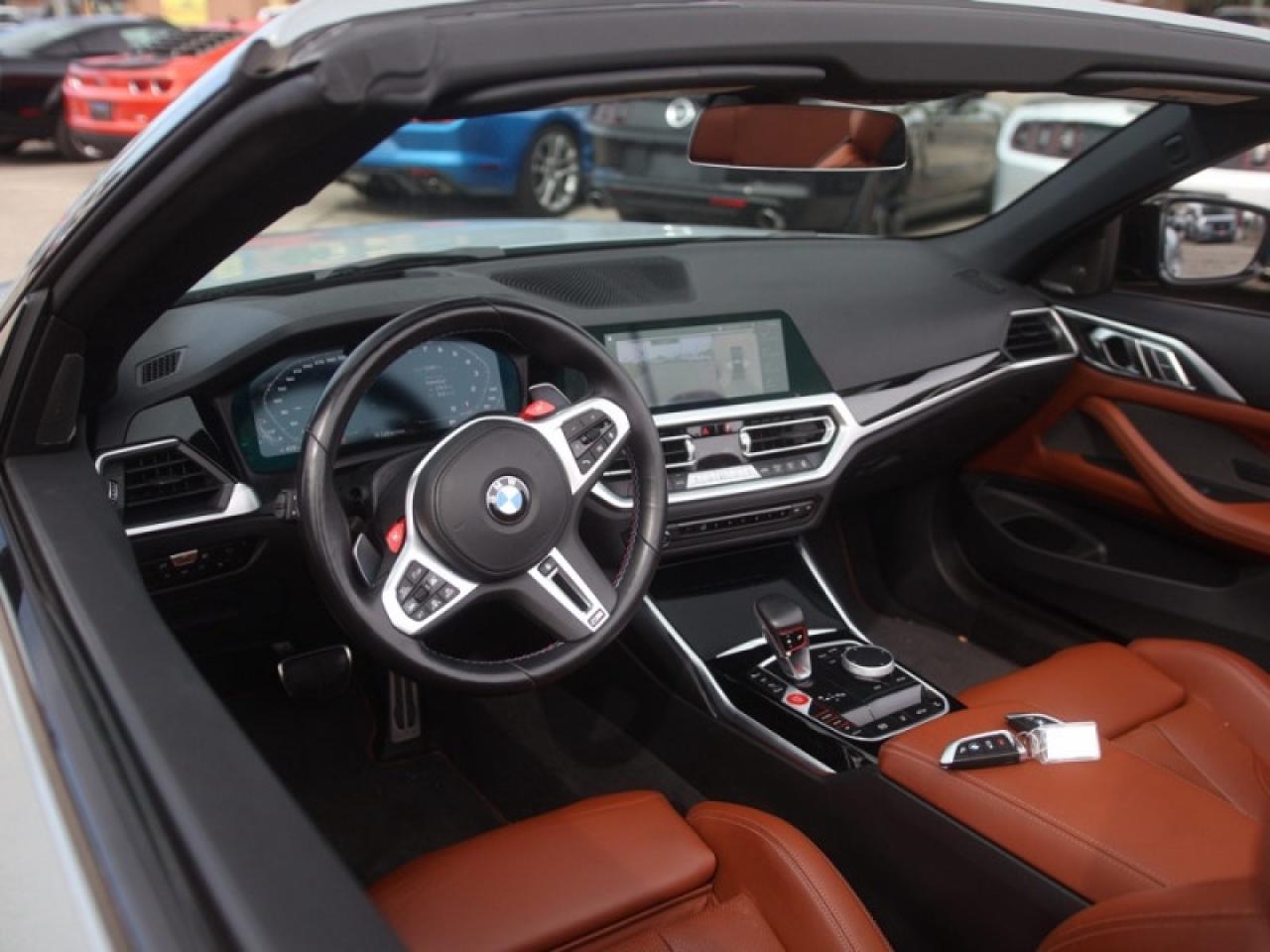 2022 BMW M4 Competition xDrive  **PRISTINE - LOW KMS** Photo