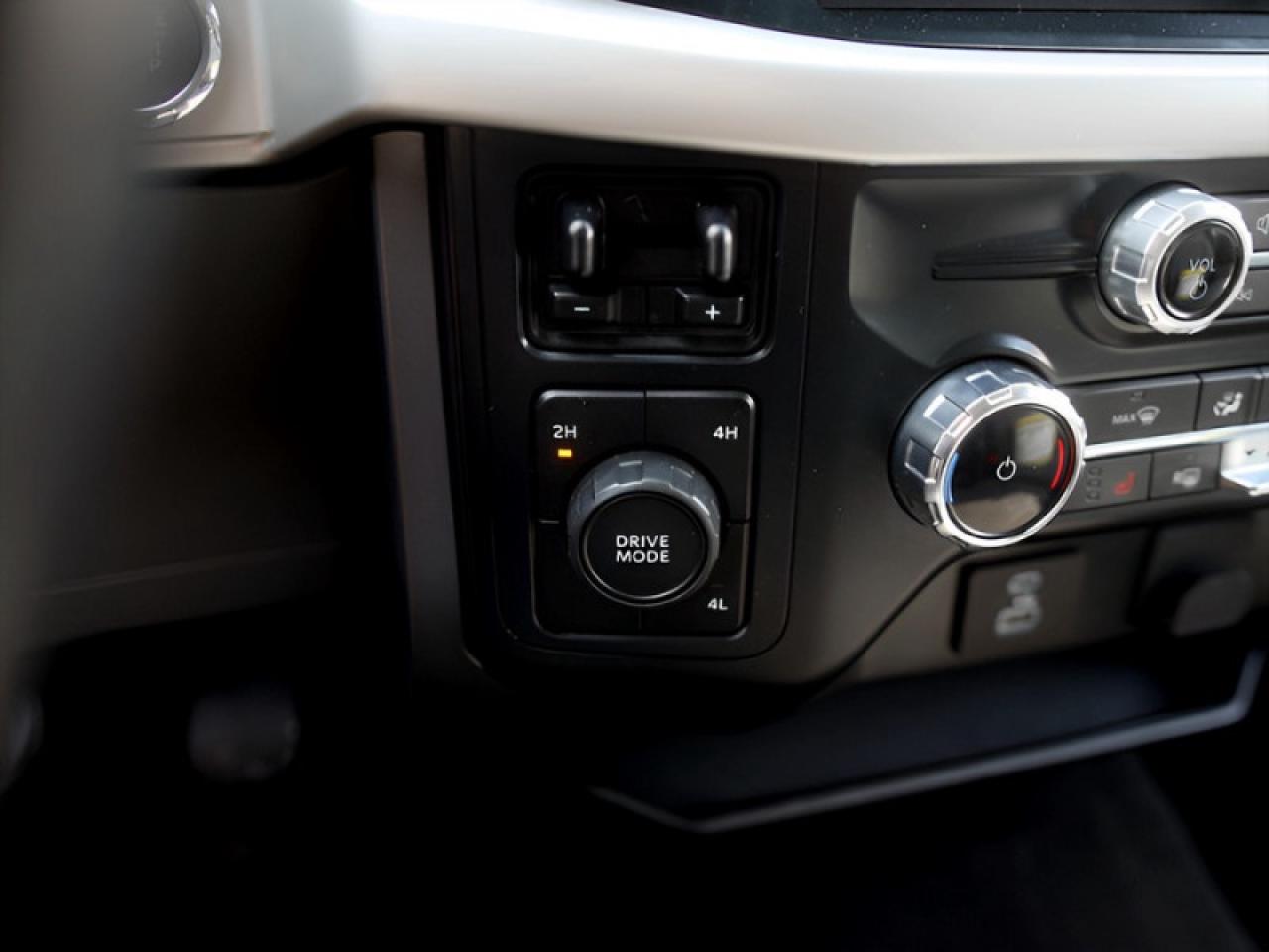 2022 Ford F-150 XLT  **2.7L ECOBOOST - EQUIP. GROUP 302A** Photo