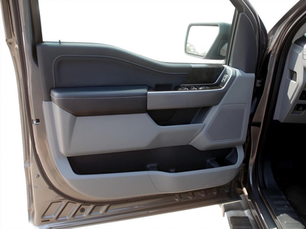 2022 Ford F-150 XLT  **2.7L ECOBOOST - EQUIP. GROUP 302A** Photo