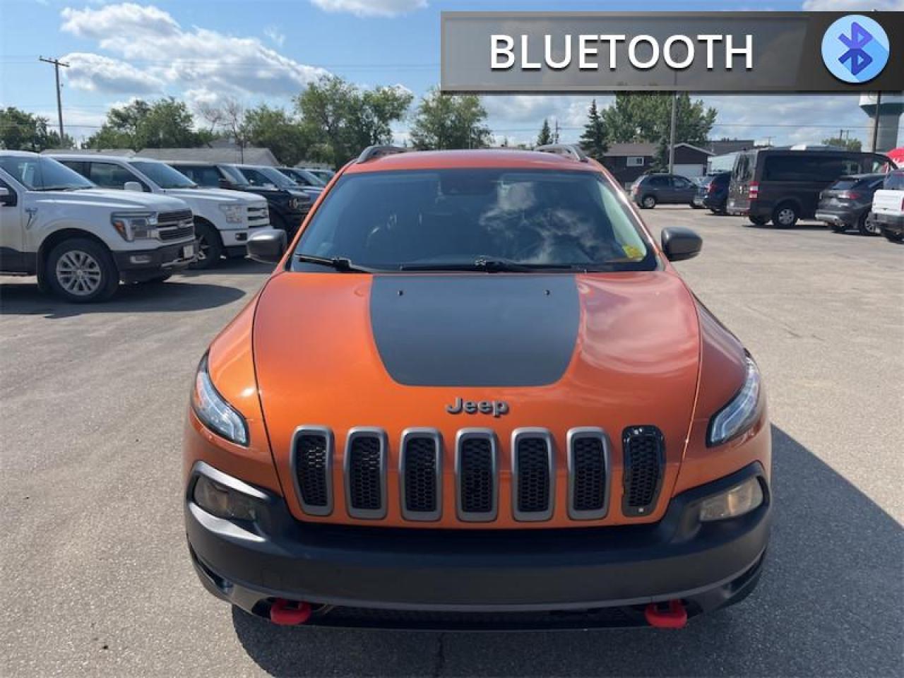 2015 Jeep Cherokee Trailhawk  - Bluetooth Photo