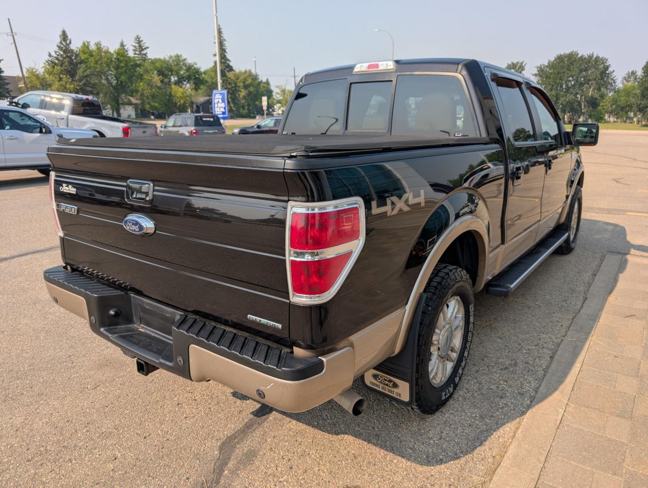 2014 Ford F-150 Lariat Photo5