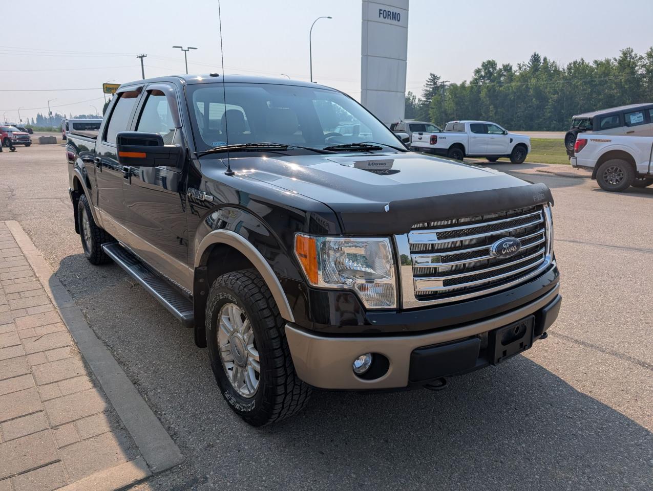 2014 Ford F-150 Lariat Photo3