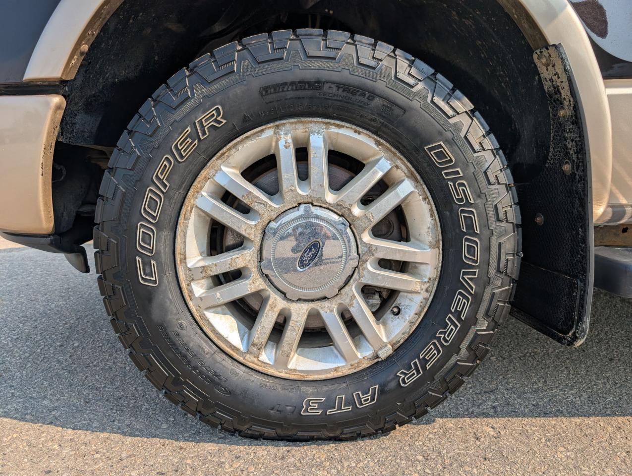 2014 Ford F-150 Lariat Photo5