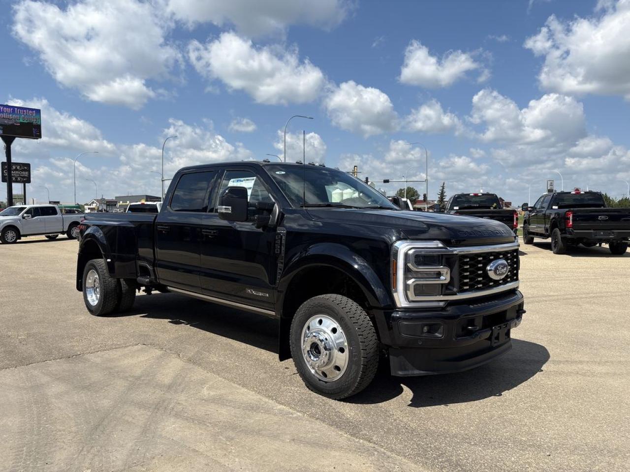 New 2025 Ford F-450 Super Duty DRW PLATINUM 8' Box 773A for sale in Camrose, AB