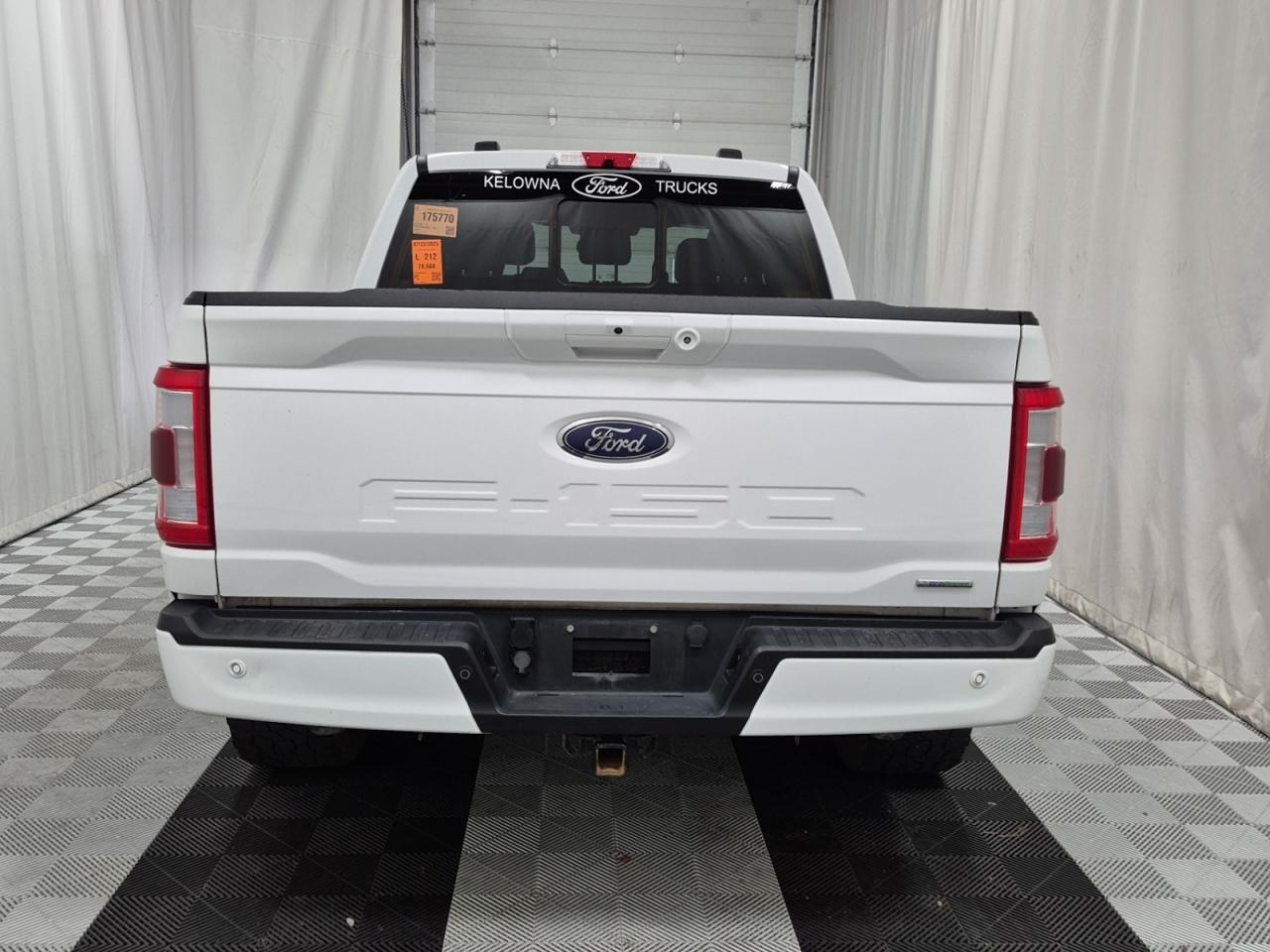 2022 Ford F-150 Lariat Photo3