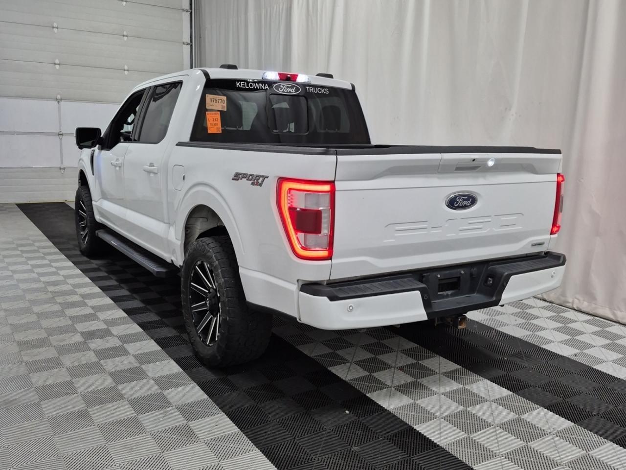 2022 Ford F-150 Lariat Photo4