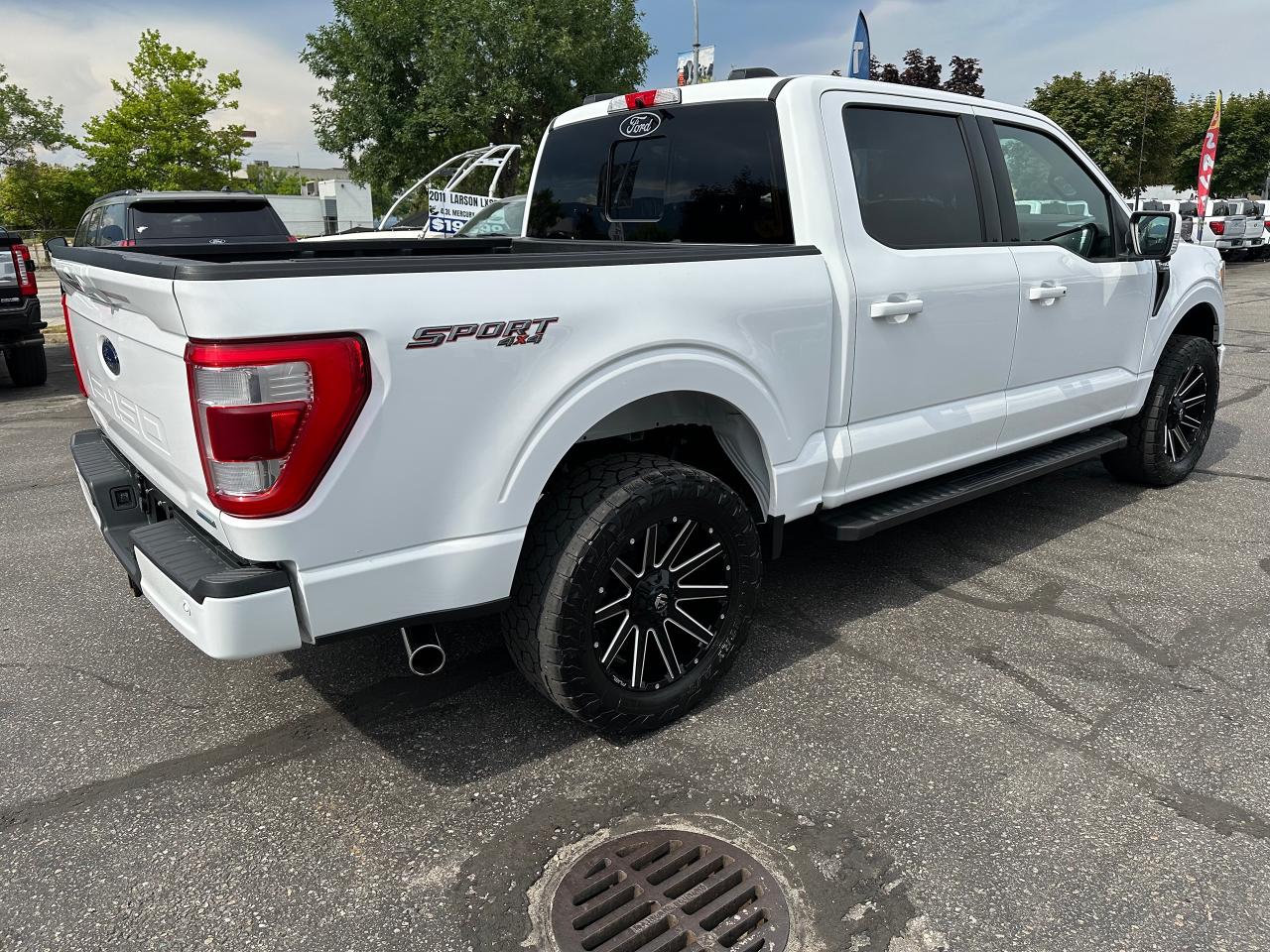 2022 Ford F-150 Lariat Photo5