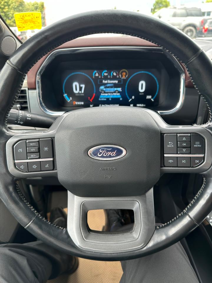 2022 Ford F-150 Lariat Photo5