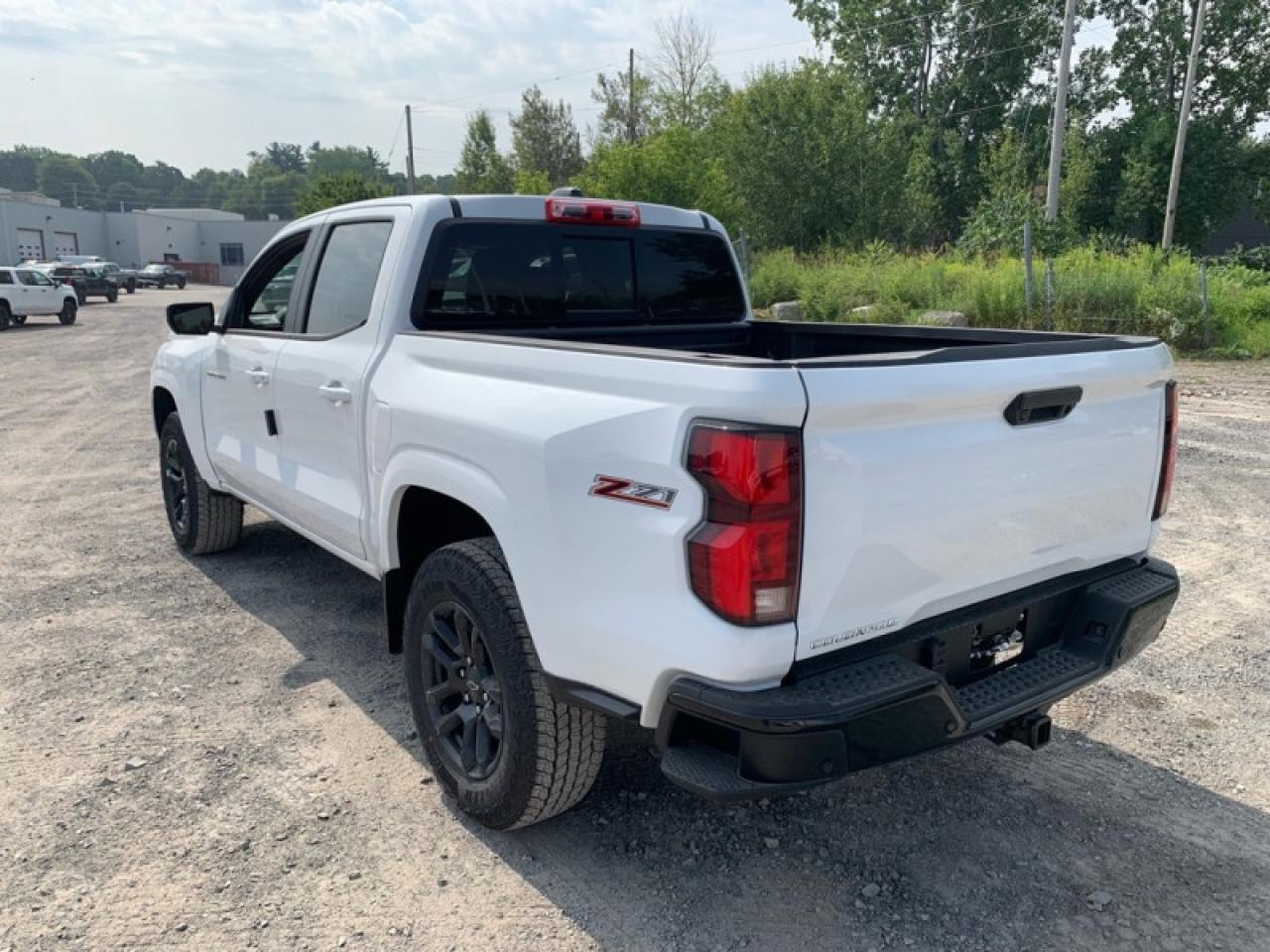 2025 Chevrolet Colorado Z71  - Sunroof Photo2