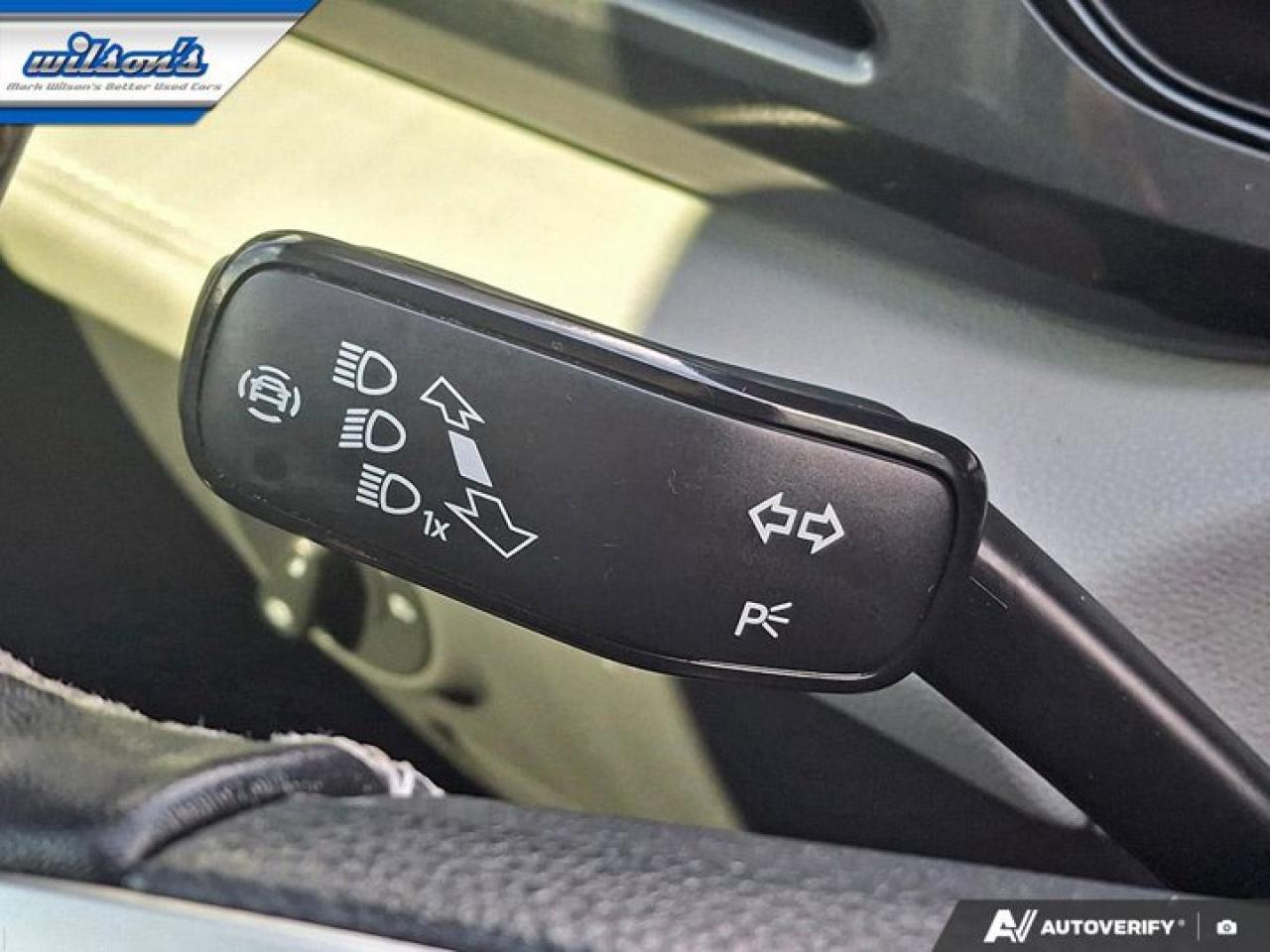 2022 Volkswagen Taos Highline 4Motion | Leather | Sunroof | Nav | Adaptive Cruise | Apple CarPlay | Android Auto & More ! Photo