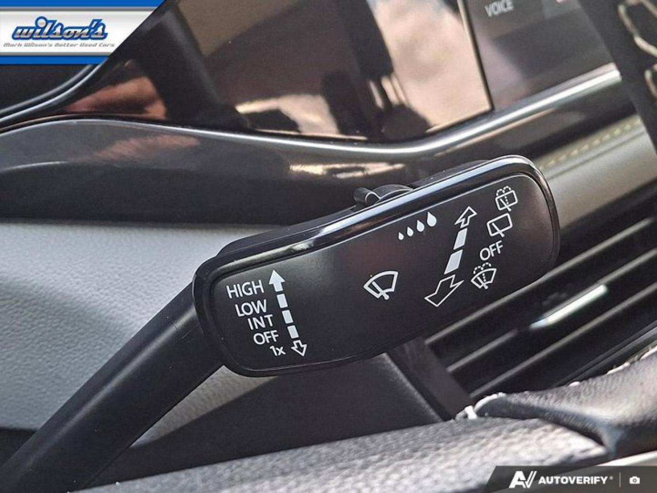 2022 Volkswagen Taos Highline 4Motion | Leather | Sunroof | Nav | Adaptive Cruise | Apple CarPlay | Android Auto & More ! Photo