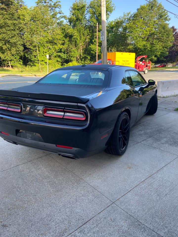 2017 Dodge Challenger R/T SHAKER Photo4