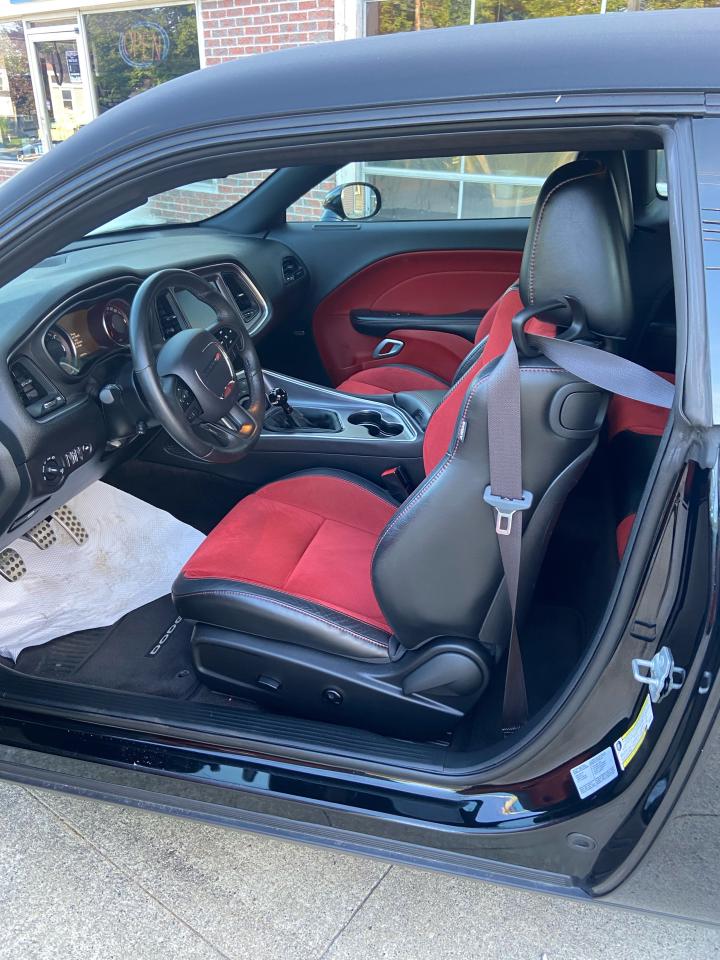 2017 Dodge Challenger R/T SHAKER Photo10