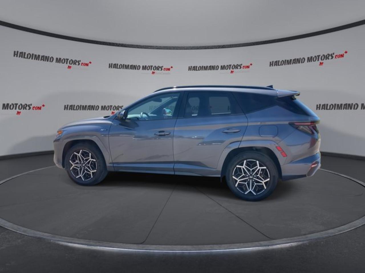 2024 Hyundai Tucson Hybrid N-Line AWD | Hybrid | Panoramic Roof Photo4