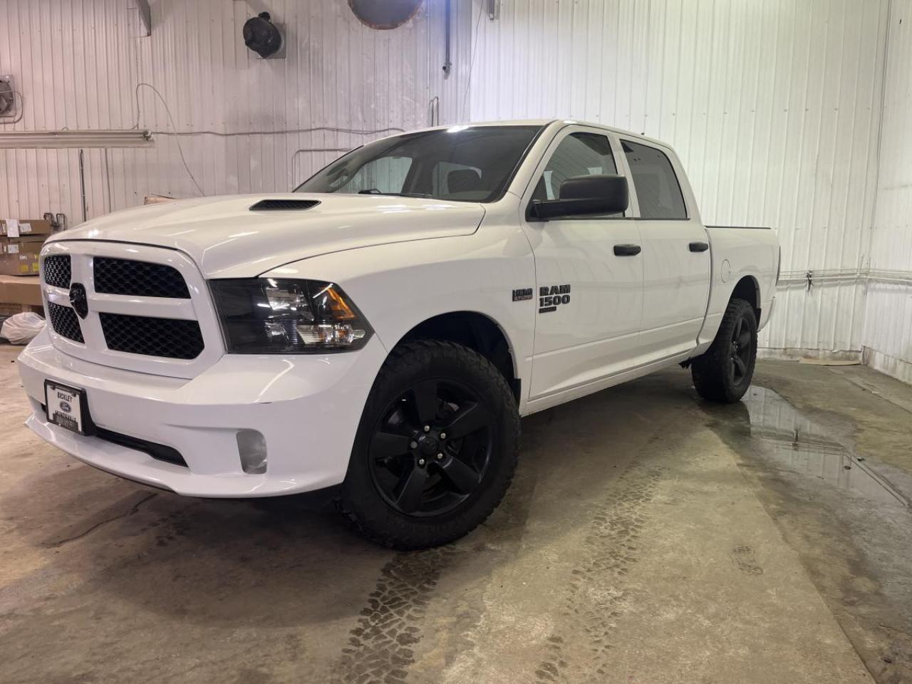 Used 2019 RAM 1500 Classic EXPRESS for sale in Huntsville, ON