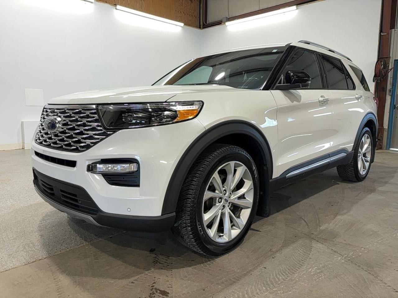 Used 2022 Ford Explorer Platinum 4wd for sale in Moose Jaw, SK