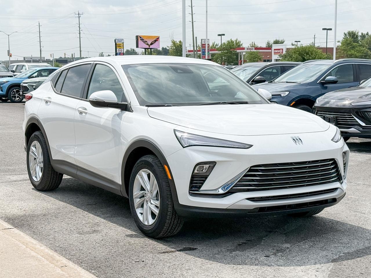 2025 Buick Envista Preferred 1.2L 3CYL WITH REMOTE START/ENTRY, HEATED SEATS, HEATED STEERING WHEEL, HD REAR VISION CAMERA, ANDROID AUTO AND APPLE CARPLAY Photo