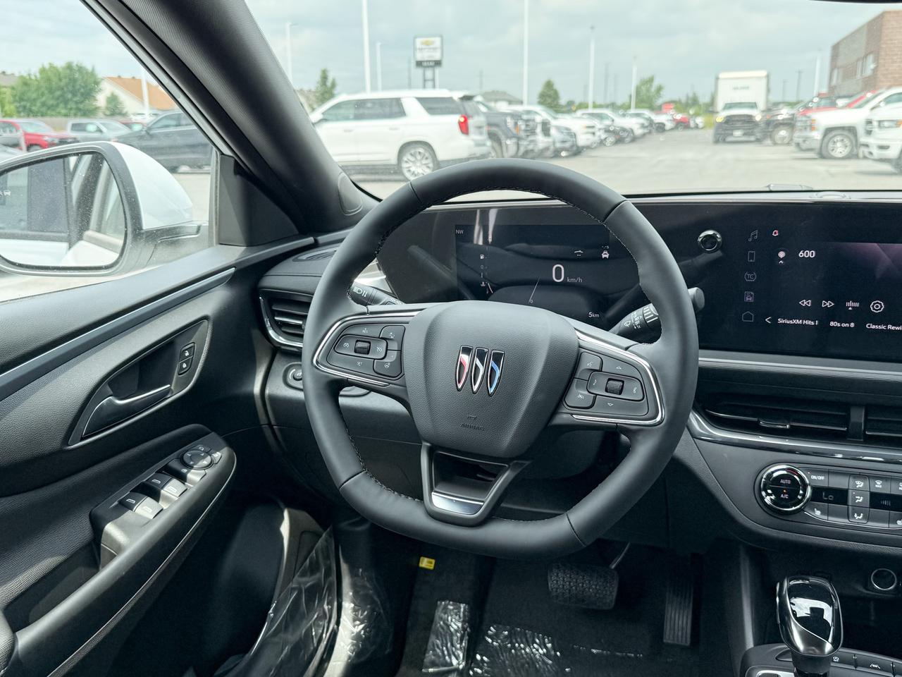2025 Buick Envista Preferred 1.2L 3CYL WITH REMOTE START/ENTRY, HEATED SEATS, HEATED STEERING WHEEL, HD REAR VISION CAMERA, ANDROID AUTO AND APPLE CARPLAY Photo