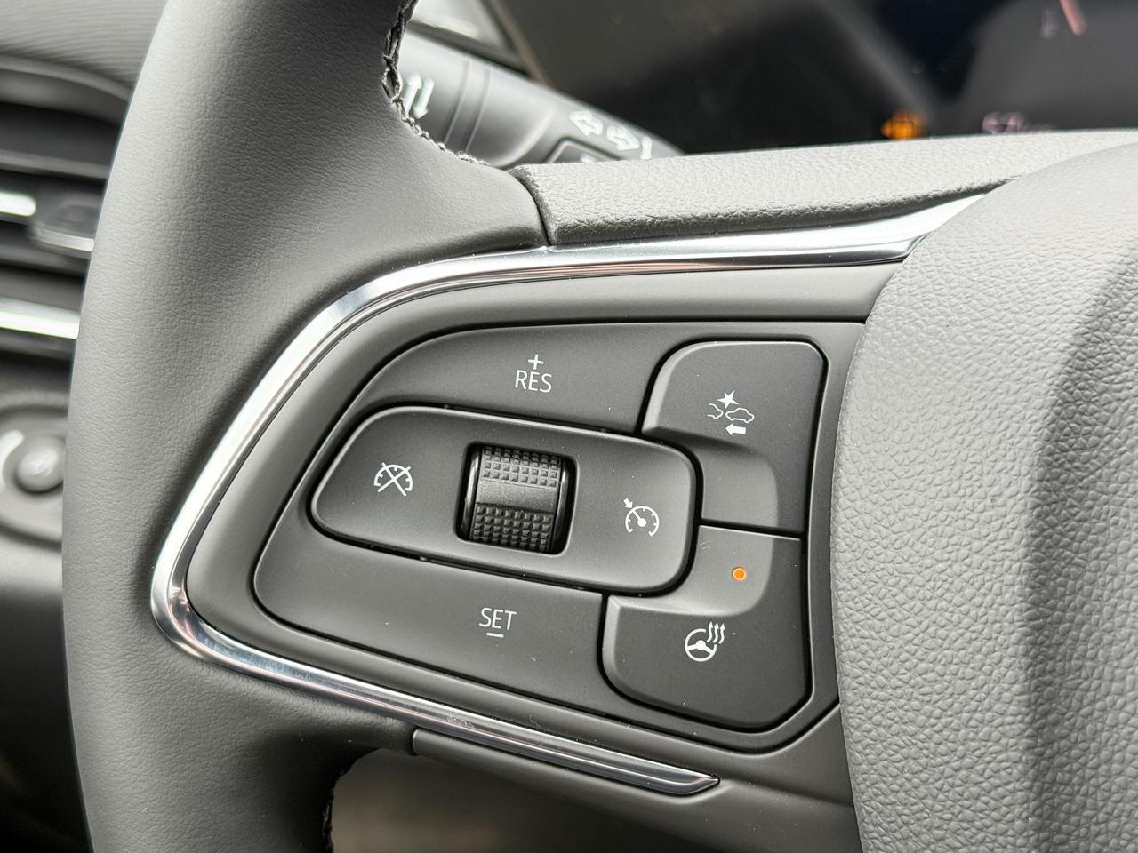 2025 Buick Envista Preferred 1.2L 3CYL WITH REMOTE START/ENTRY, HEATED SEATS, HEATED STEERING WHEEL, HD REAR VISION CAMERA, ANDROID AUTO AND APPLE CARPLAY Photo
