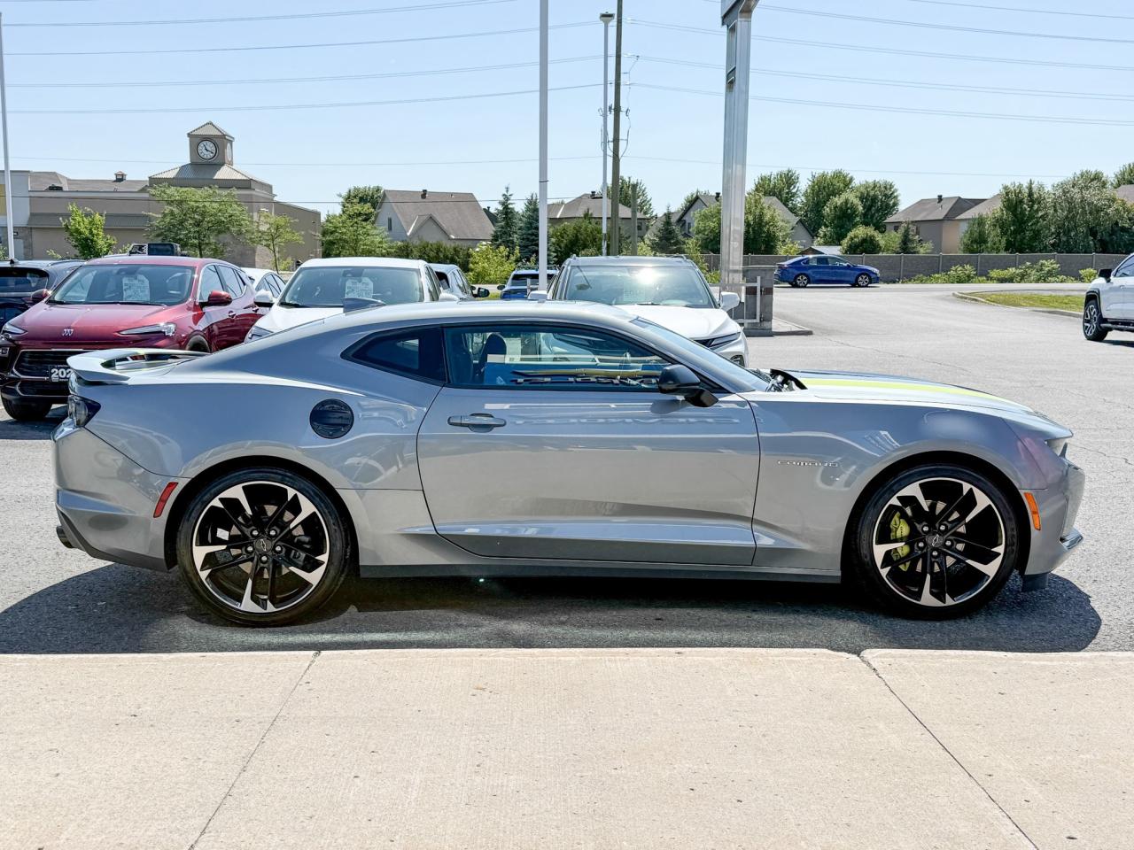 2023 Chevrolet Camaro 2LT ONE OWNER LOCAL TRADE COUPE, ORIGINALLY PURCHASED AT OUR DEALERSHIP, CLEAN CARFAX, 2.0L 4CYL TURBO AUTOIMATIC, SHOCK & STEEL SPECIAL EDITION, RS PACKAGE, BREMBO FRONT BRAKES, YELLOW PAINTED CALIPERS, Photo