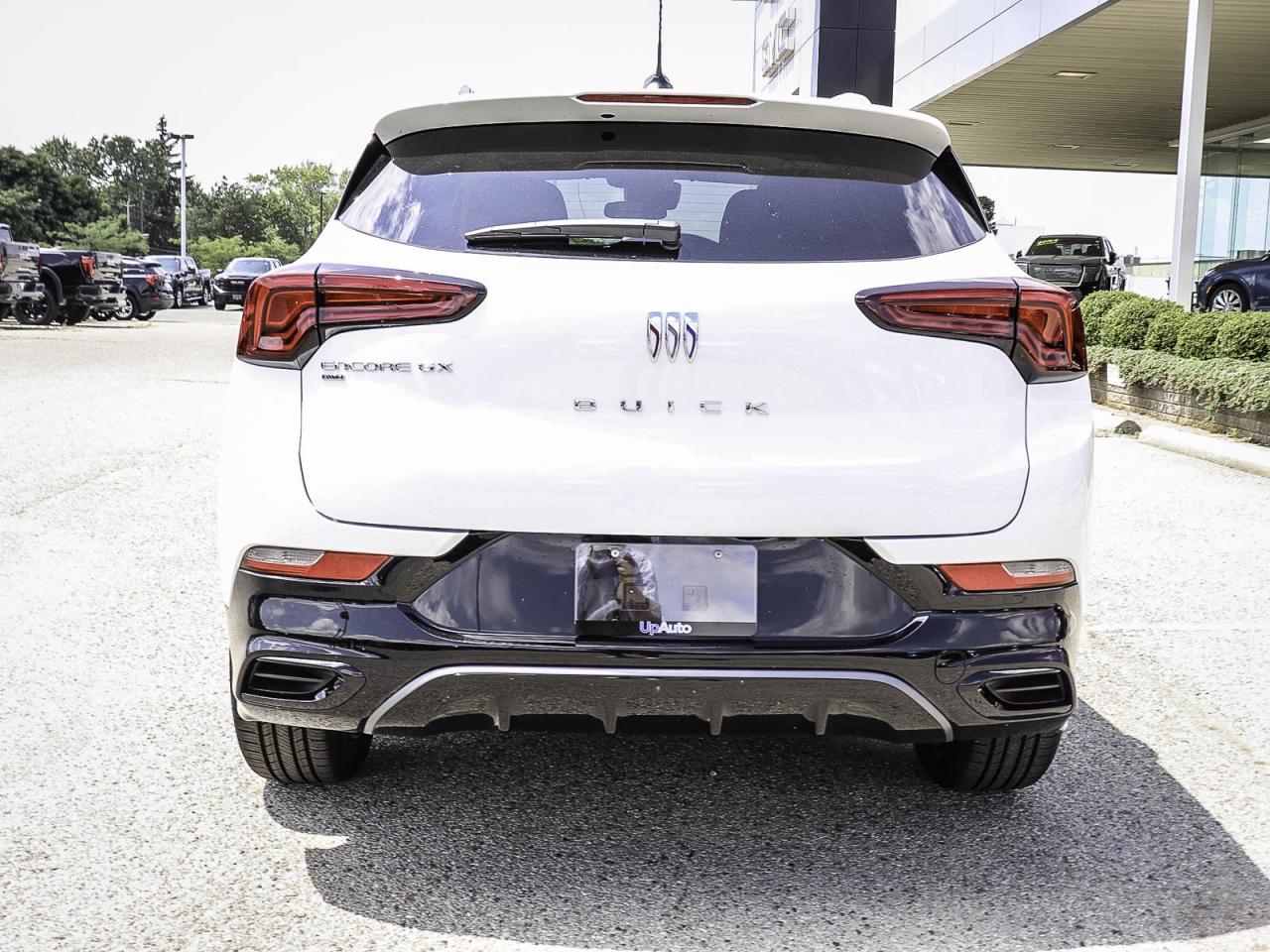 2026 Buick Encore GX Sport Touring Photo3