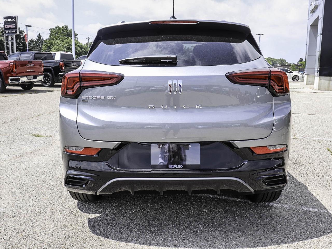 2026 Buick Encore GX Sport Touring Photo3