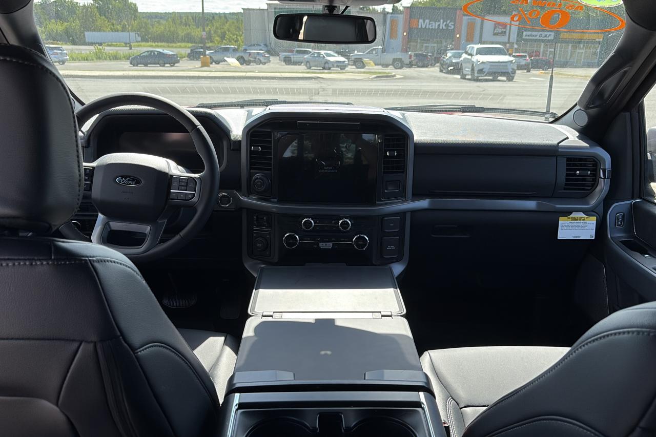 2025 Ford F-150  Photo4