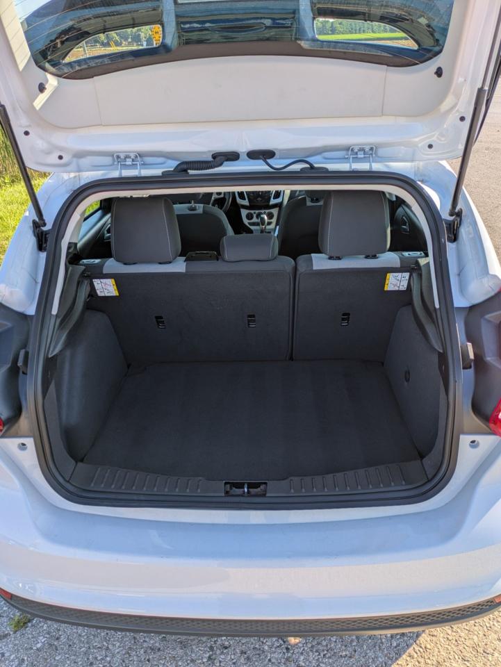 2014 Ford Focus SE - Photo #13