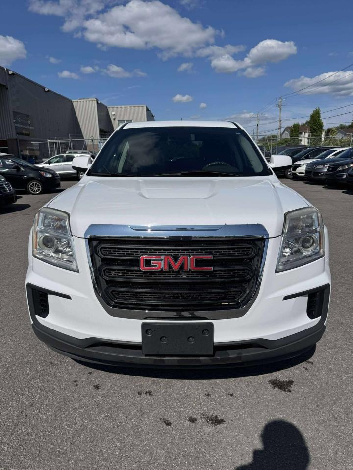 2017 GMC Terrain SLE - Photo #2
