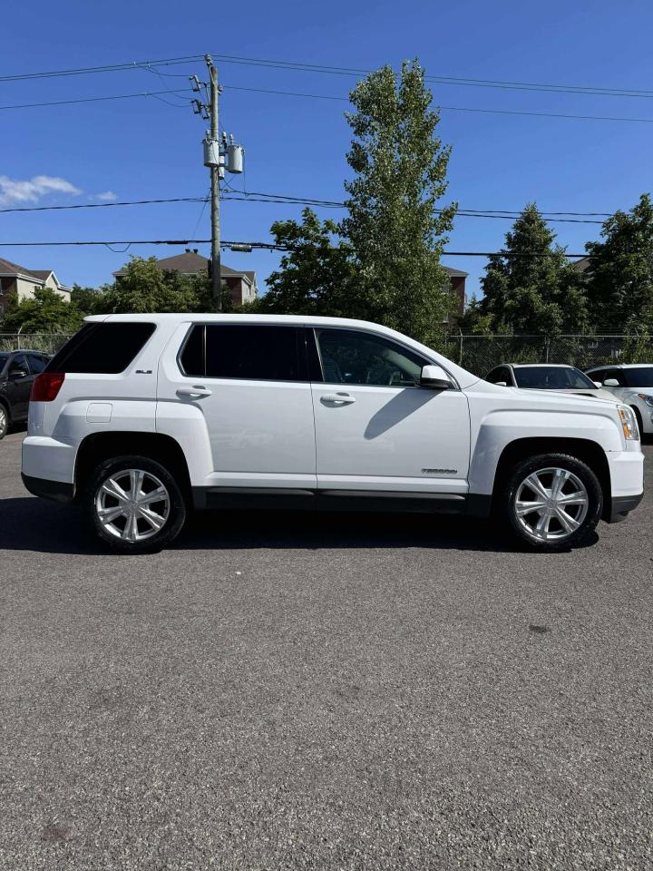 2017 GMC Terrain SLE - Photo #3