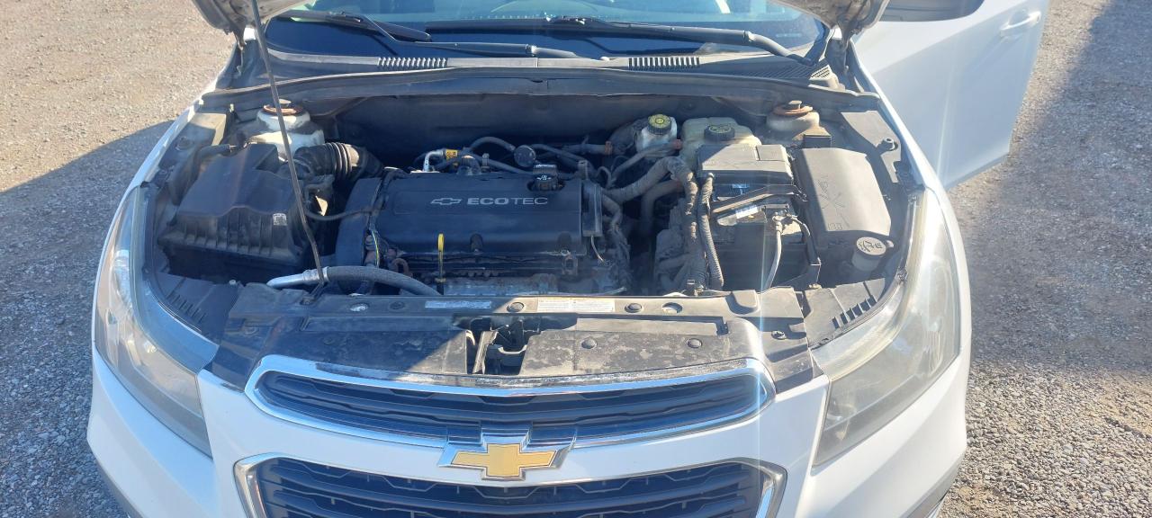 2016 Chevrolet Cruze 4dr Sdn - Photo #18