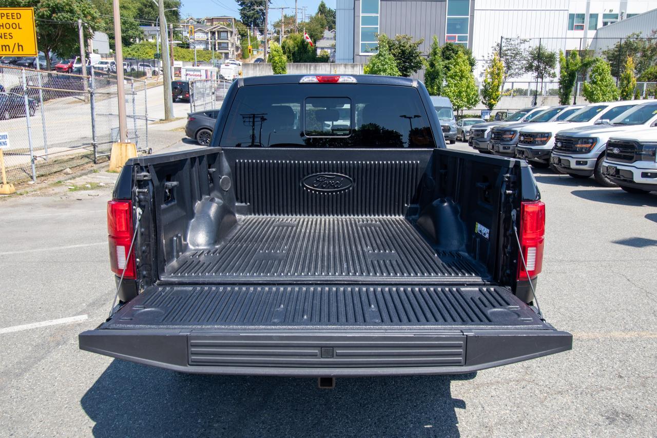 2019 Ford F-150 XLT 4WD SuperCrew 5.5' Box Photo5
