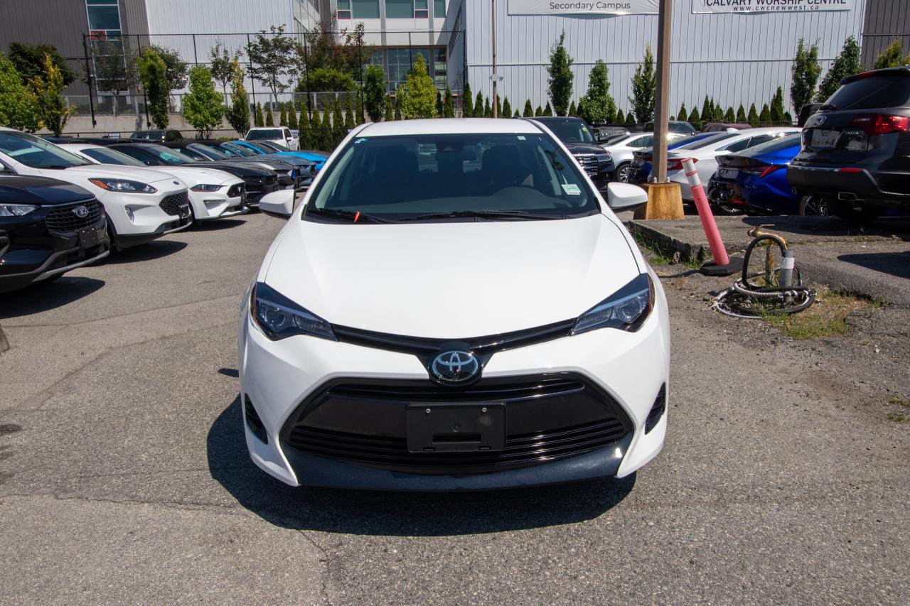 2017 Toyota Corolla  Photo2