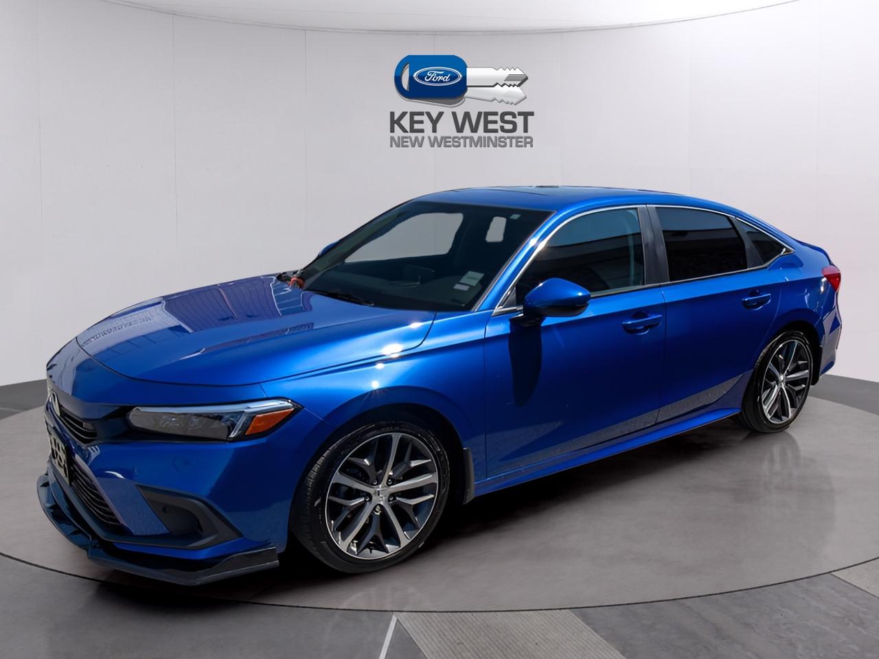 2023 Honda Civic Touring Photo1