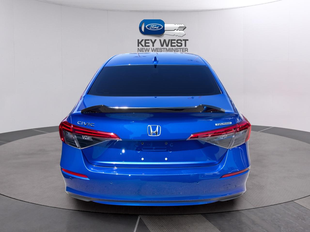 2023 Honda Civic Touring Photo3