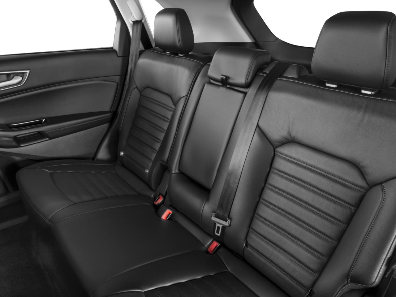 2016 Ford Edge Titanium Photo5