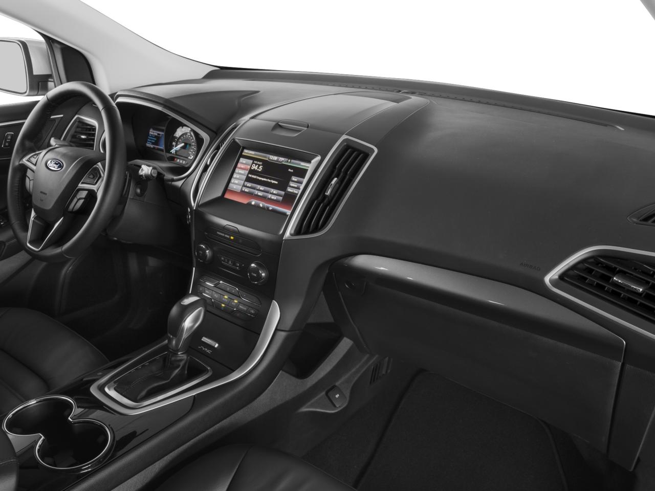 2016 Ford Edge Titanium Photo5