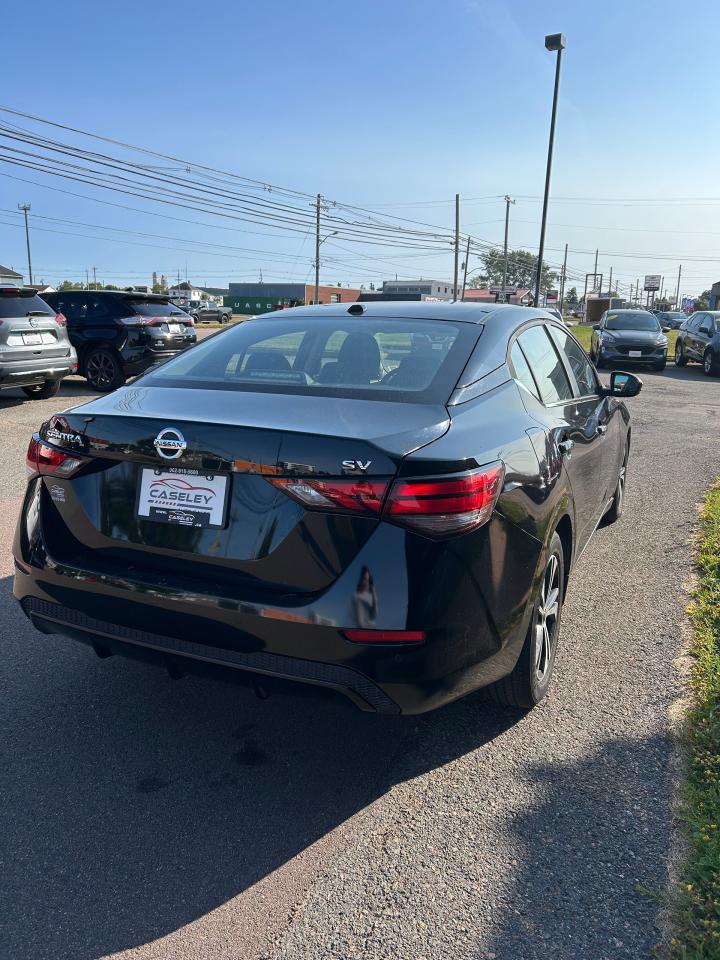 2020 Nissan Sentra SV - Photo #4