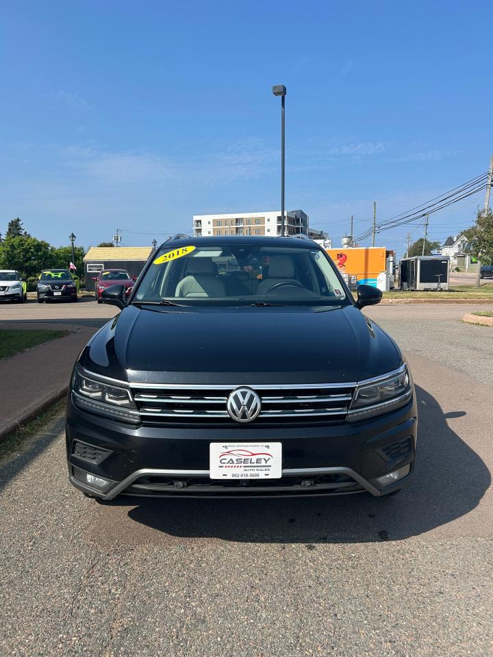 2018 Volkswagen Tiguan Highline - Photo #2