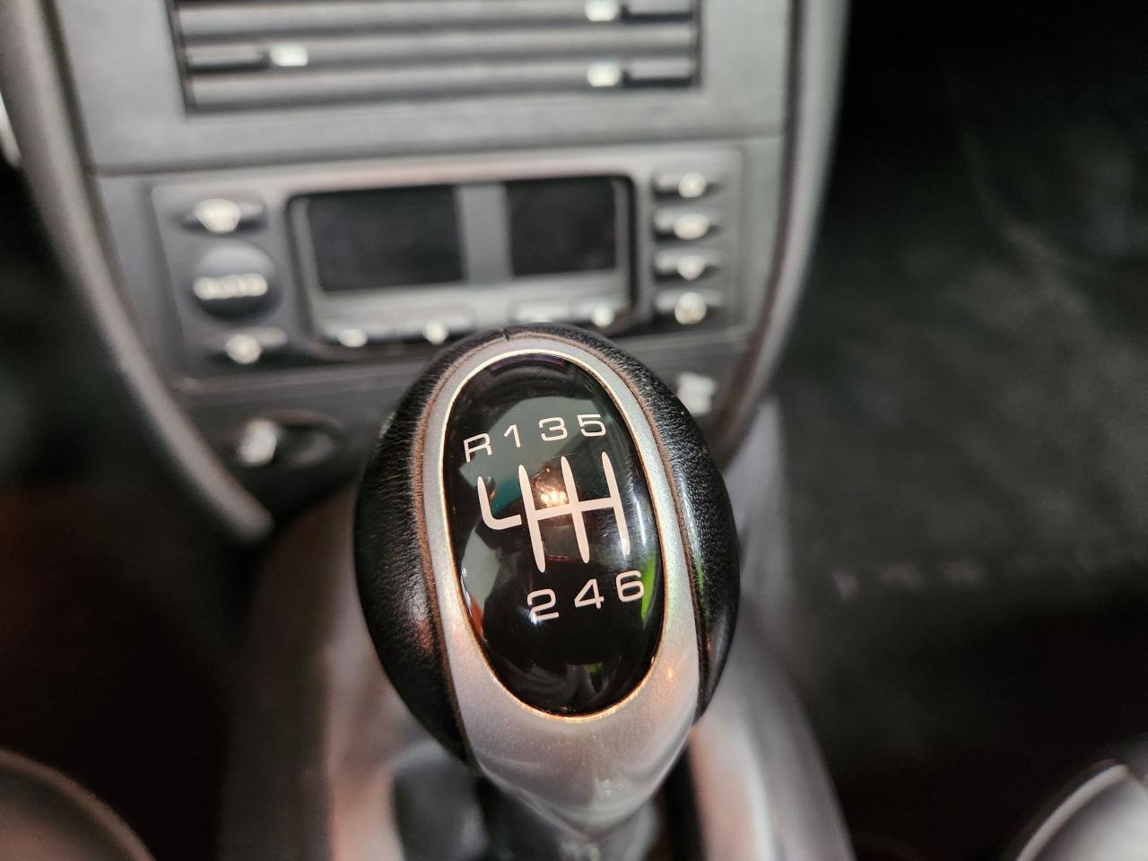 2004 Porsche 911 TURBO - Photo #25
