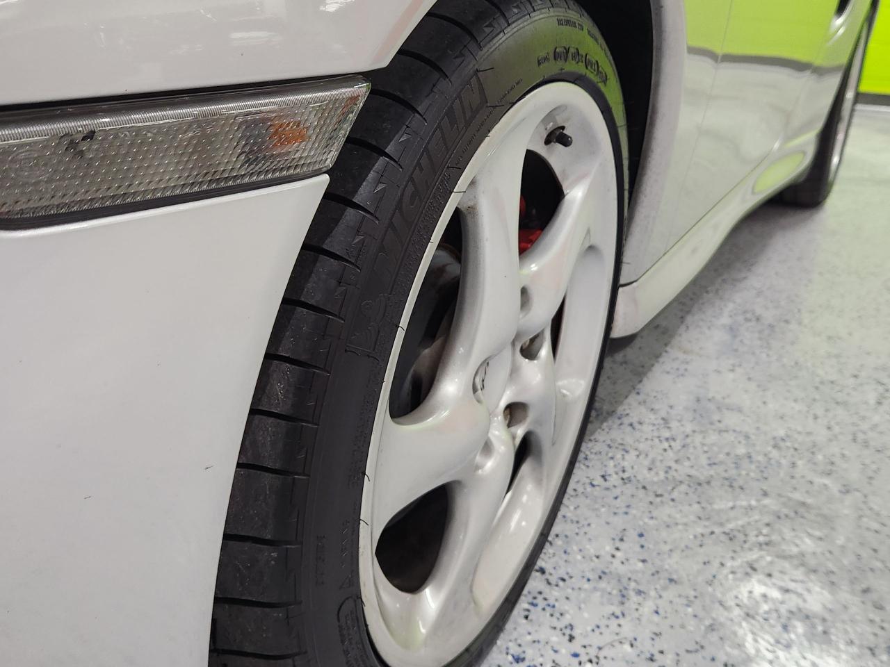 2004 Porsche 911 TURBO - Photo #10