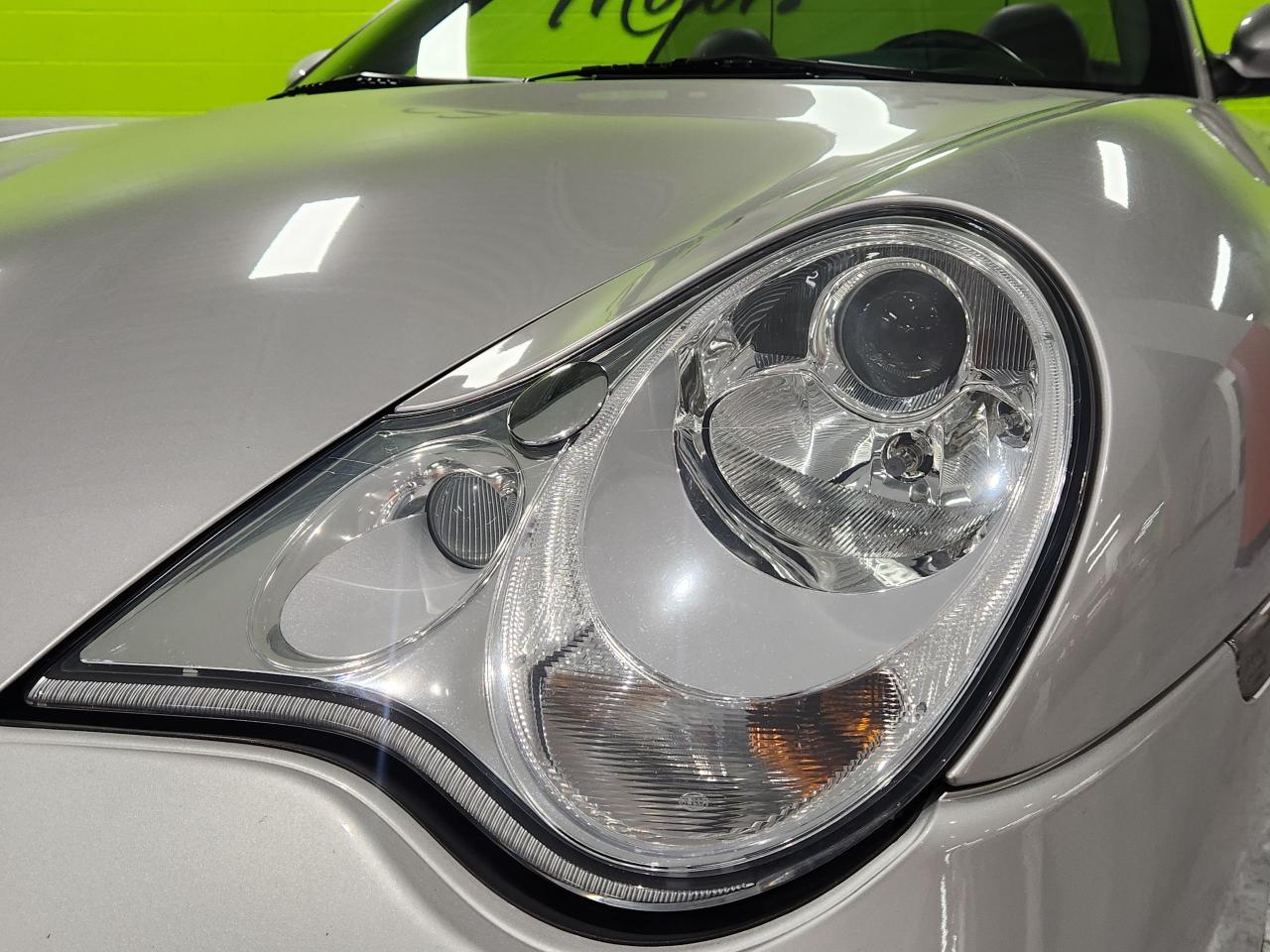 2004 Porsche 911 TURBO - Photo #6