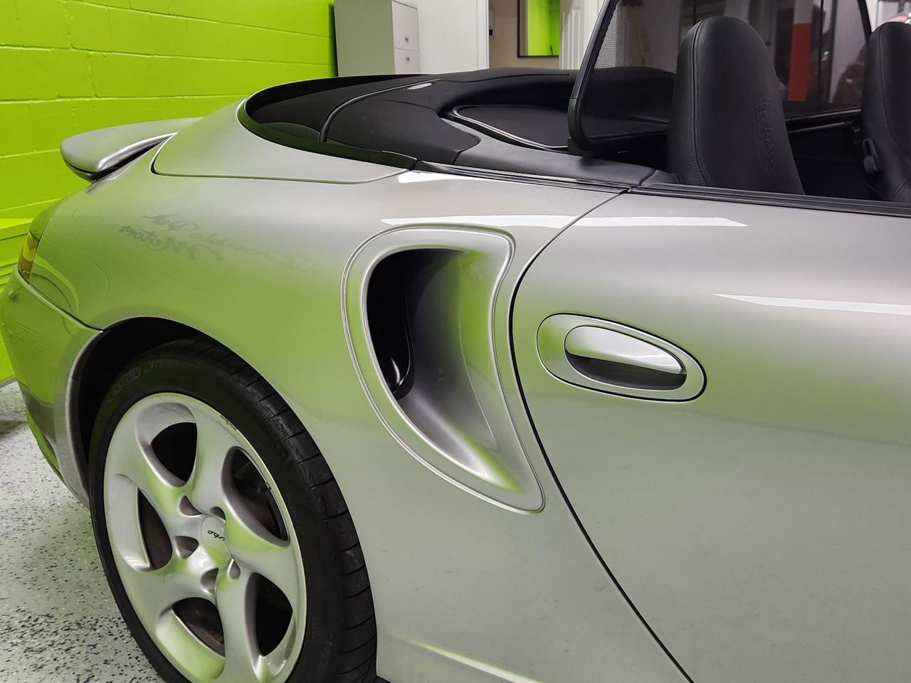 2004 Porsche 911 TURBO - Photo #40