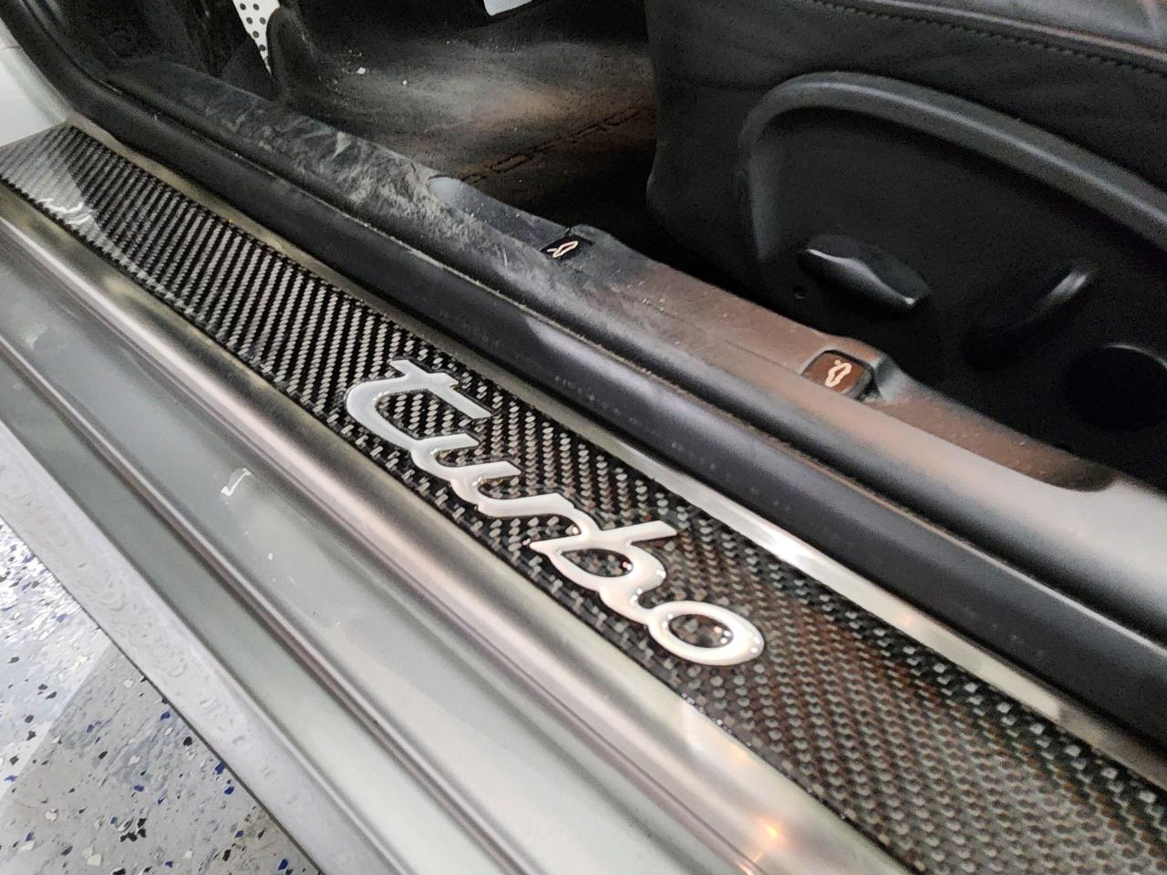 2004 Porsche 911 TURBO - Photo #18