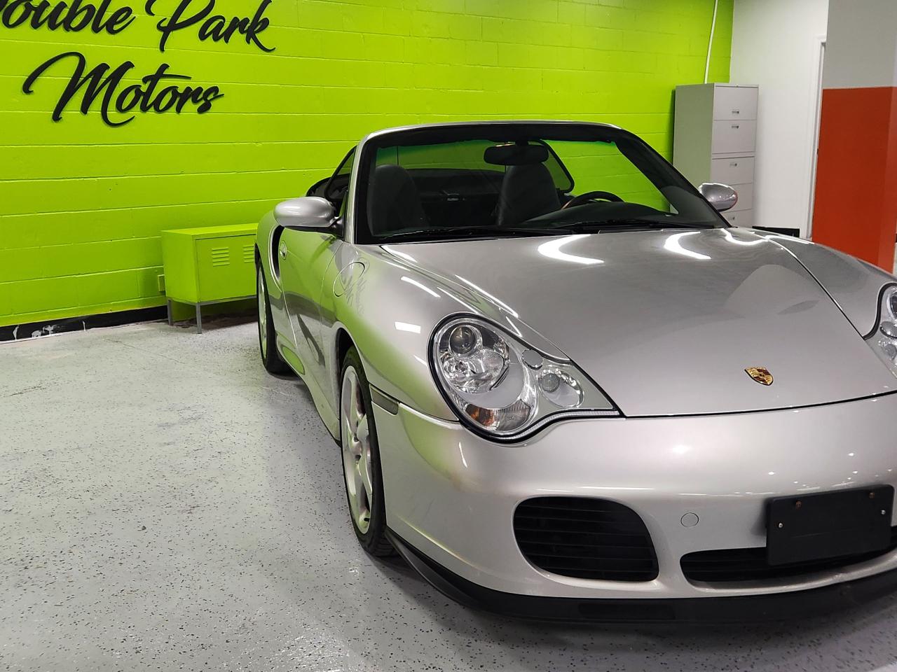 2004 Porsche 911 TURBO - Photo #38
