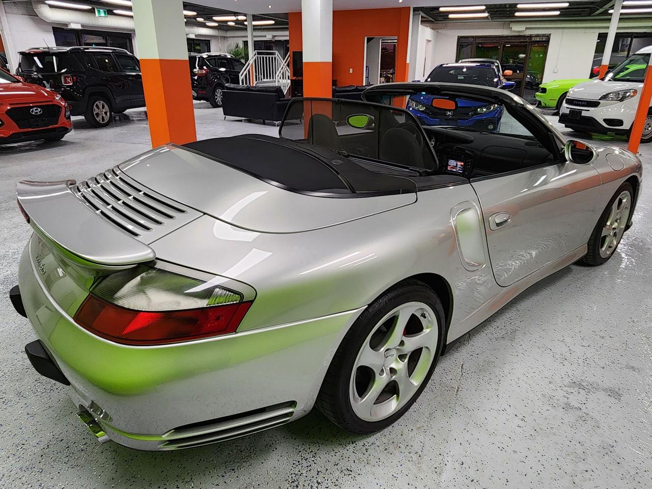2004 Porsche 911 TURBO - Photo #13