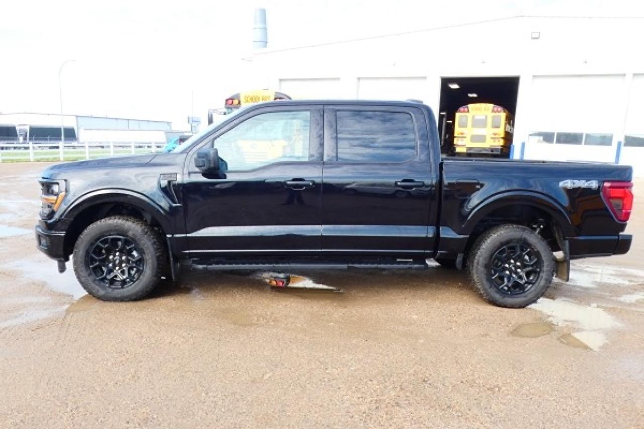 2025 Ford F-150 XLT 4WD SuperCrew w/Power cloth seats, BUC