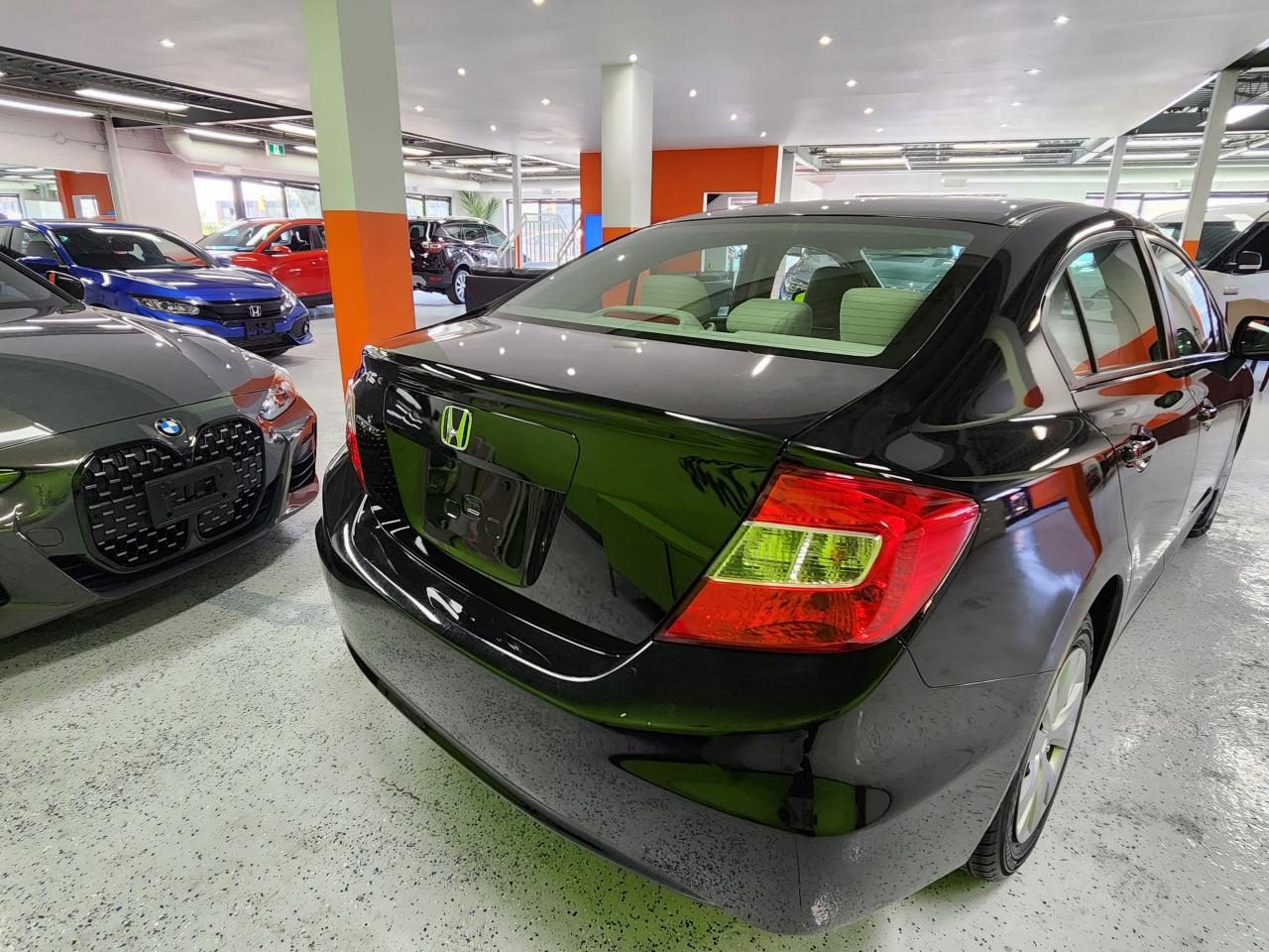 2012 Honda Civic LX - Photo #9