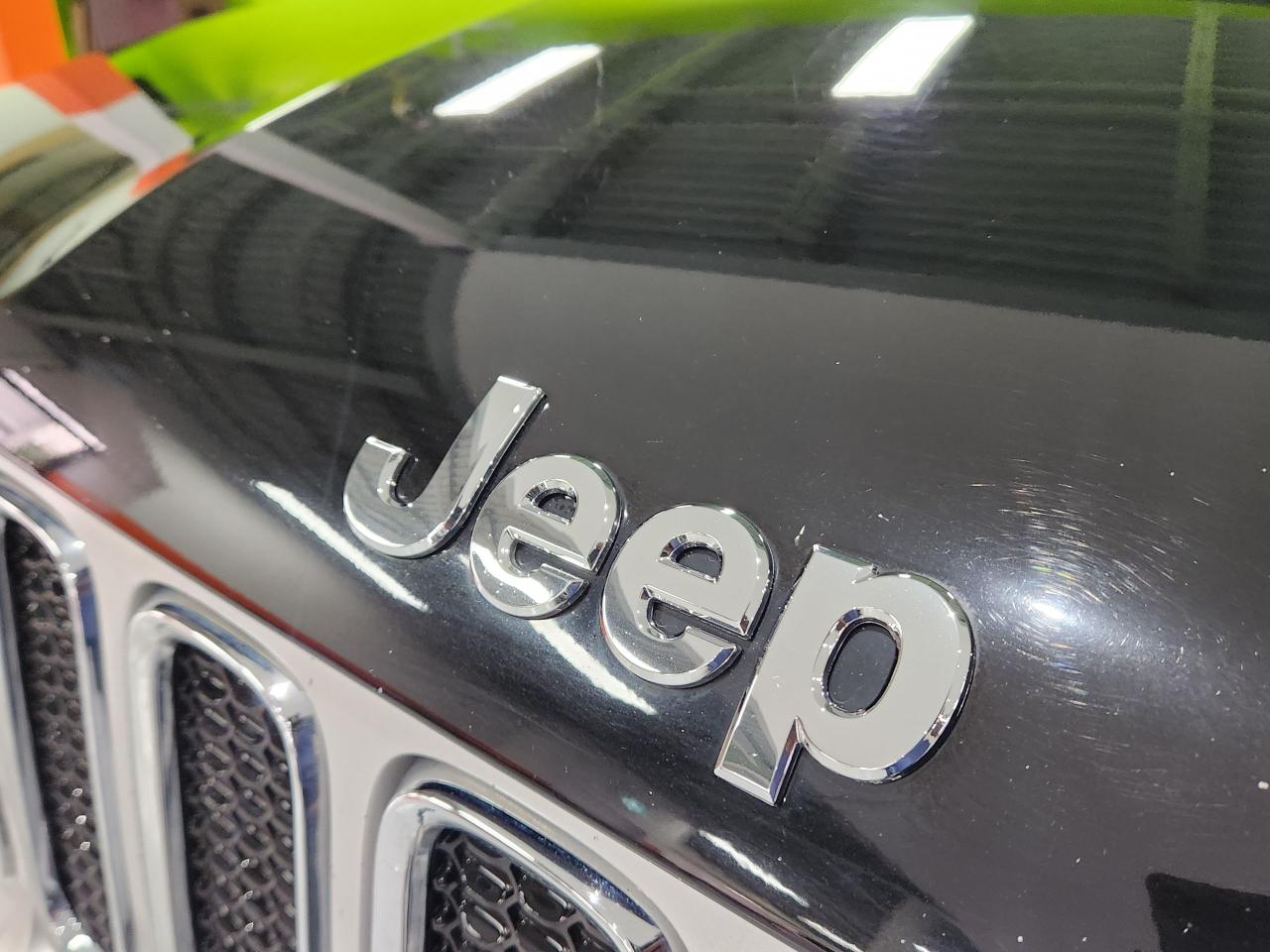 2016 Jeep Renegade Limited - Photo #2